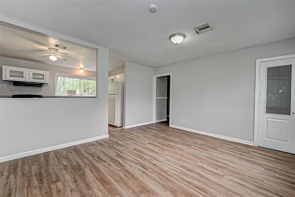 4203 Tavenor Lane, Houston, Texas image 5
