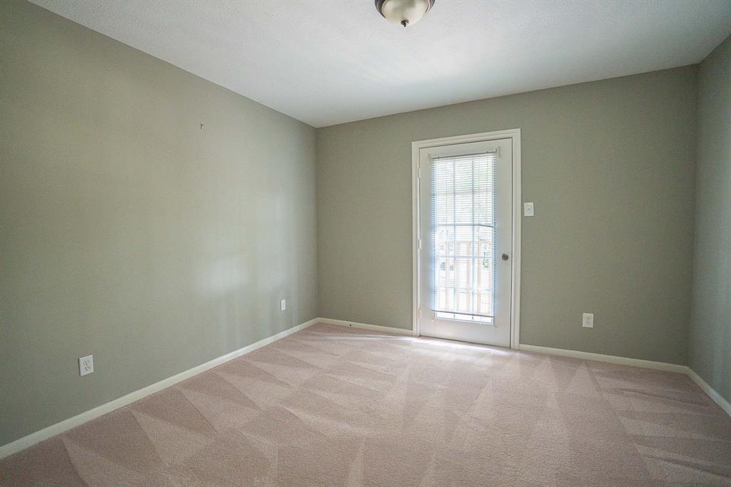 1030 Oyster Bay Drive, Sugar Land, Texas image 28