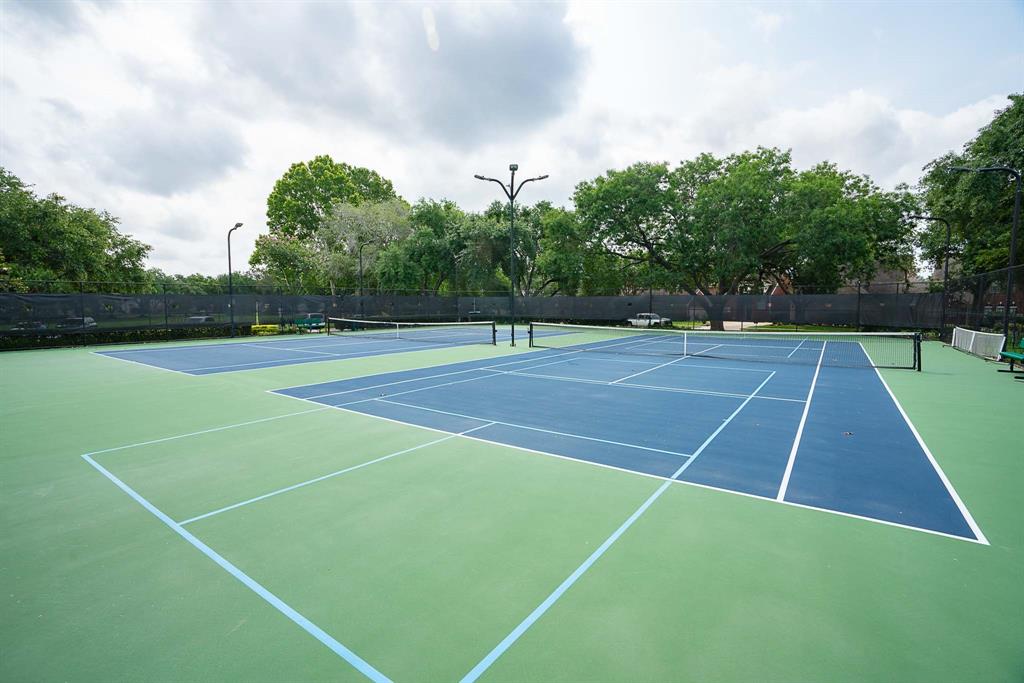 1030 Oyster Bay Drive, Sugar Land, Texas image 36