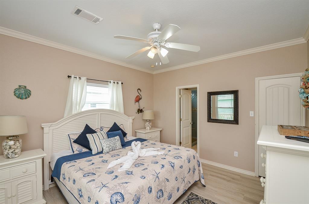 3346 Pirates Cove, Crystal Beach, Texas image 25