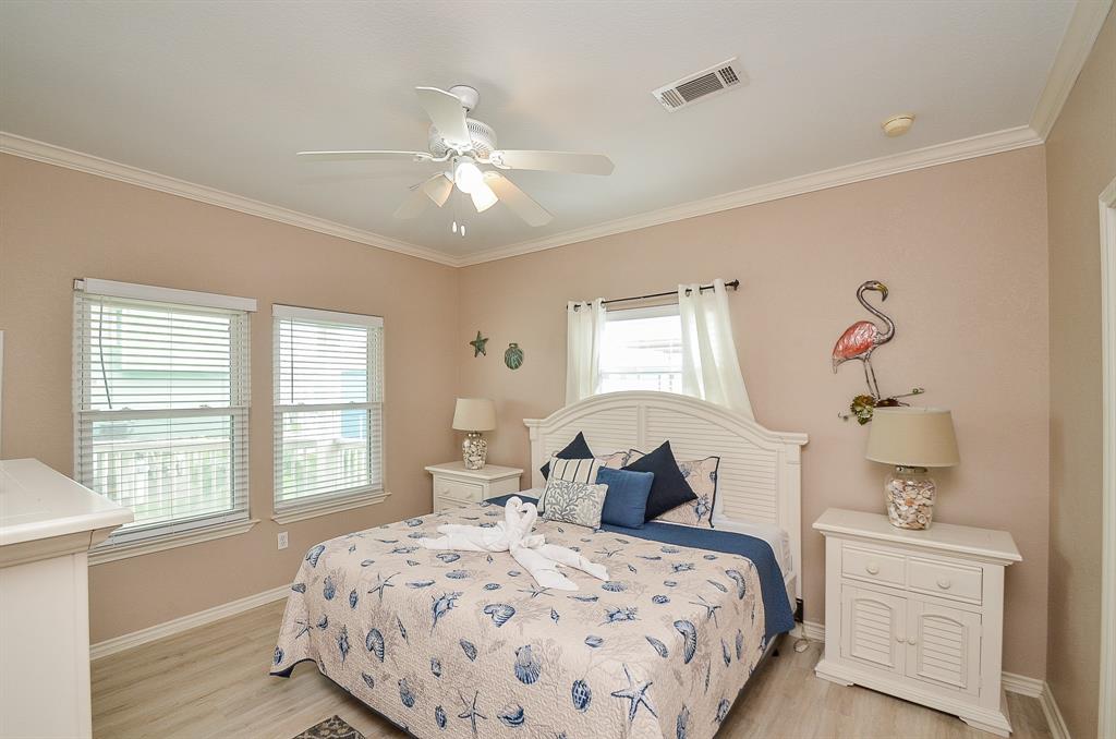 3346 Pirates Cove, Crystal Beach, Texas image 26