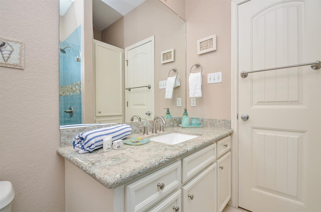 3346 Pirates Cove, Crystal Beach, Texas image 29