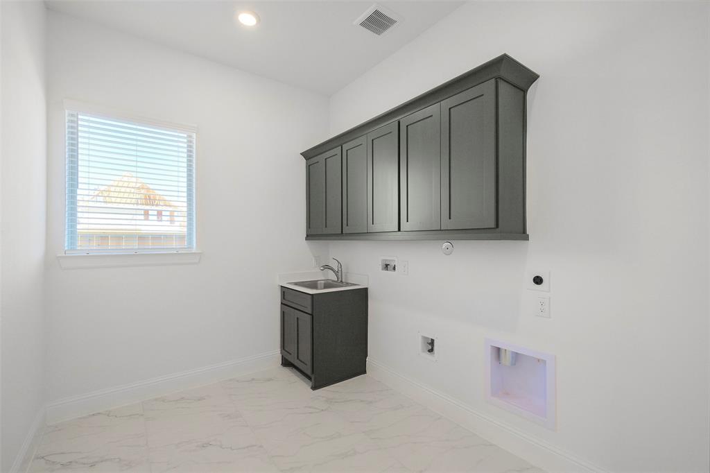 5231 Aster Ridge Lane, Manvel, Texas image 36