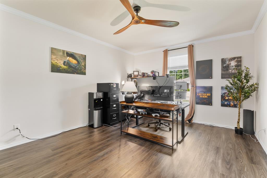 4275 Roaring Timbers Drive, Conroe, Texas image 27