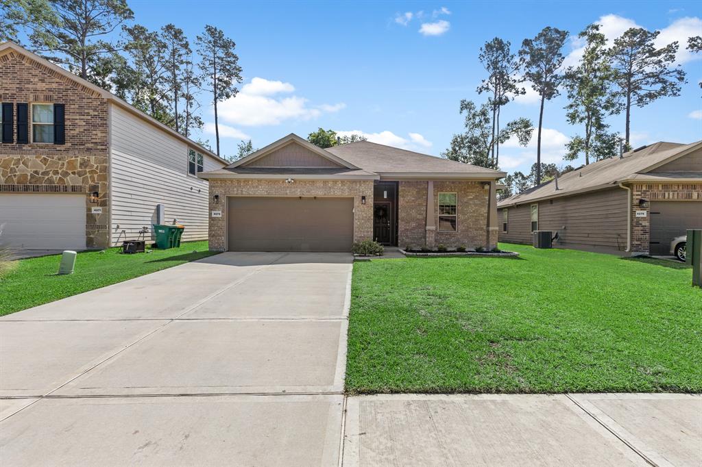 4275 Roaring Timbers Drive, Conroe, Texas image 2