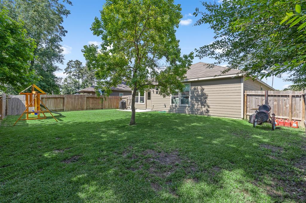 4275 Roaring Timbers Drive, Conroe, Texas image 26