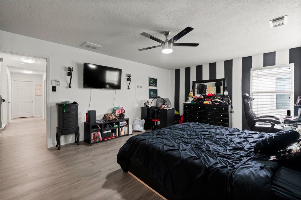 19218 Danphe Landing Court, Tomball, Texas image 18