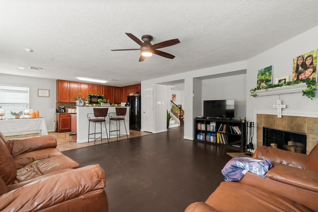 19218 Danphe Landing Court, Tomball, Texas image 11