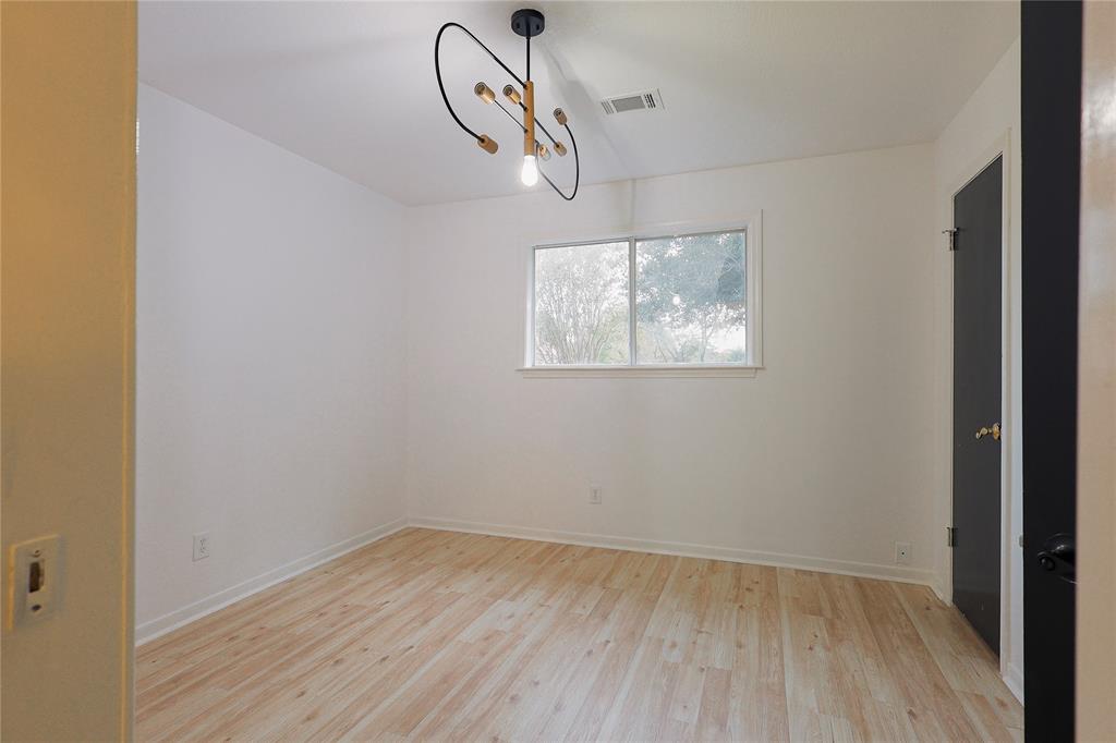 10411 Rippling Fields Drive, Houston, Texas image 27