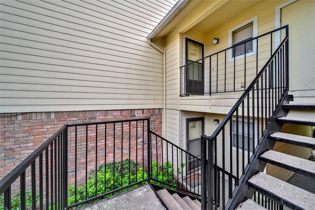 14515 Wunderlich Drive #1602, Houston, Texas image 5