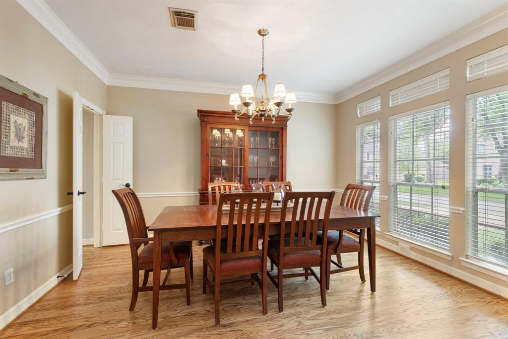 126 W Slatestone Circle, The Woodlands, Texas image 5
