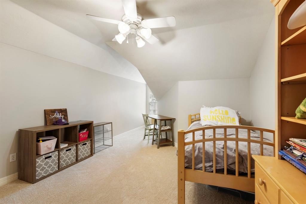 126 W Slatestone Circle, The Woodlands, Texas image 22