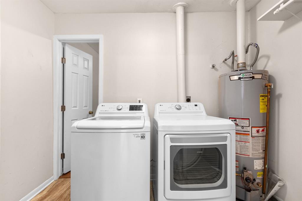 2015 Long Drive, Richmond, Texas image 18
