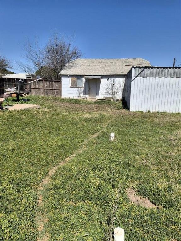 720 Texas Street, Stamford, Texas image 11