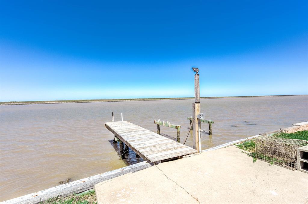 1929 County Road 230, Sargent, Texas image 35