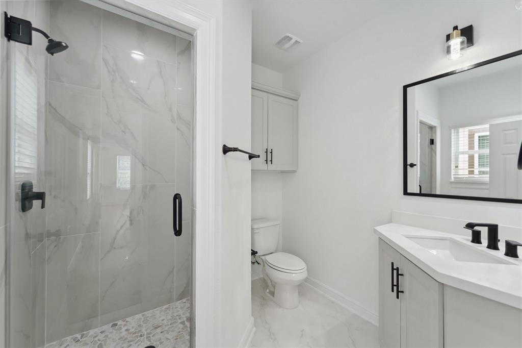 5013 Golden Forest Drive, Houston, Texas image 20