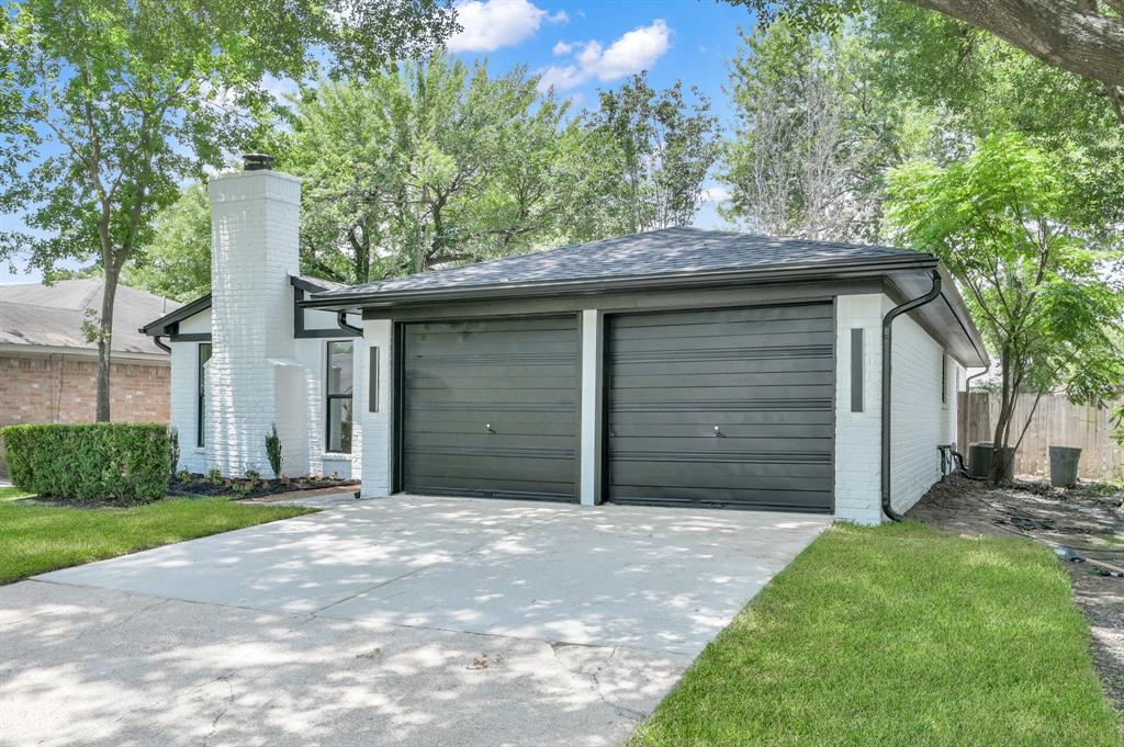 5015 Monteith Drive, Spring, Texas image 3