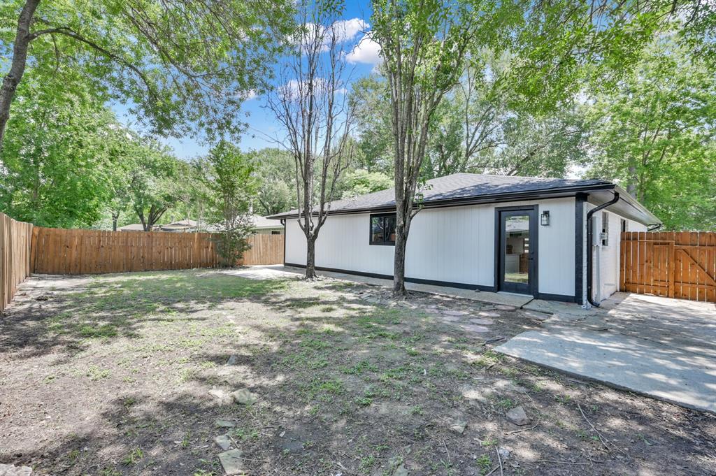 5015 Monteith Drive, Spring, Texas image 34