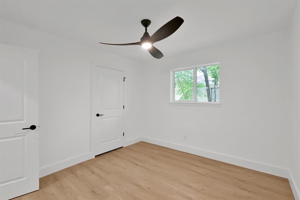 5015 Monteith Drive, Spring, Texas image 19