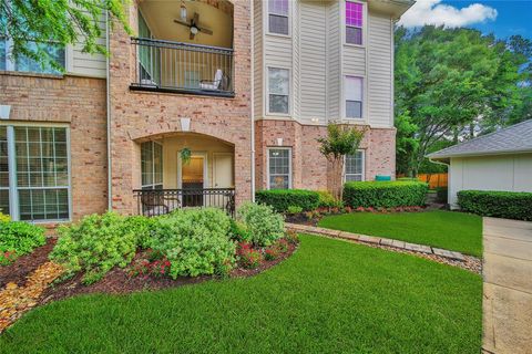 Photo of 6607 Lake Woodlands Drive #612, The Woodlands, TX 77382 (MLS # 30838951)
