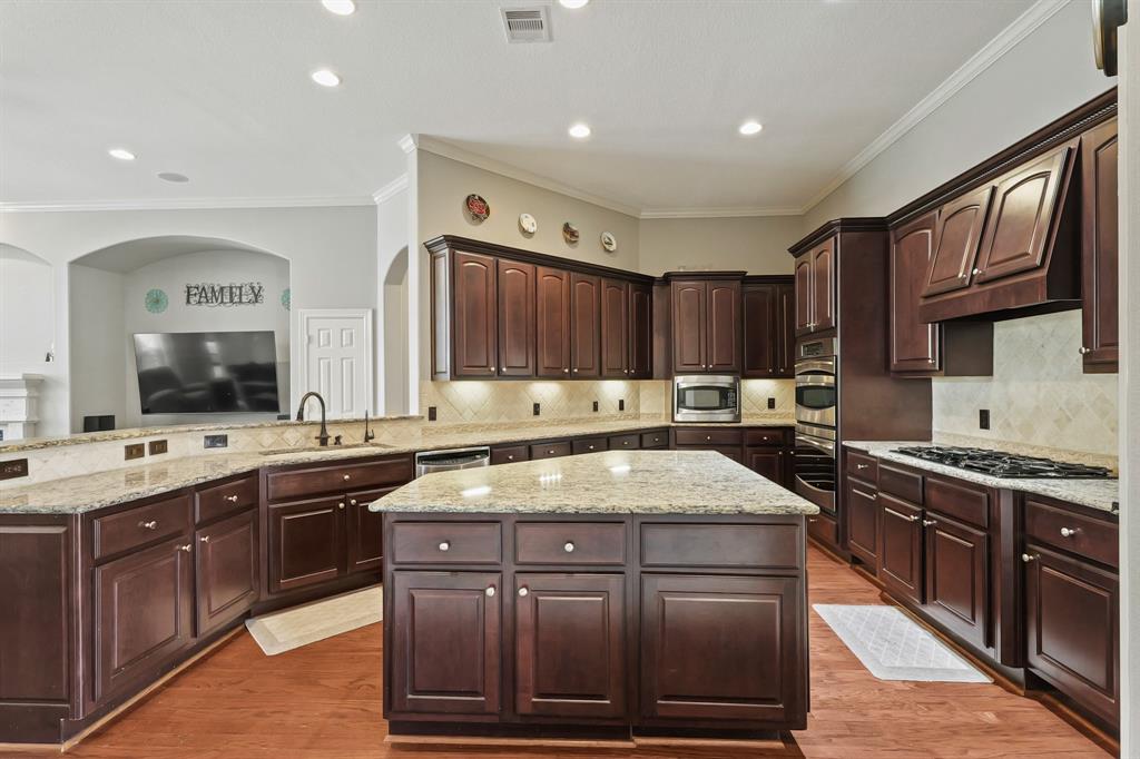 21227 Redcrest Manor Drive, Richmond, Texas image 17