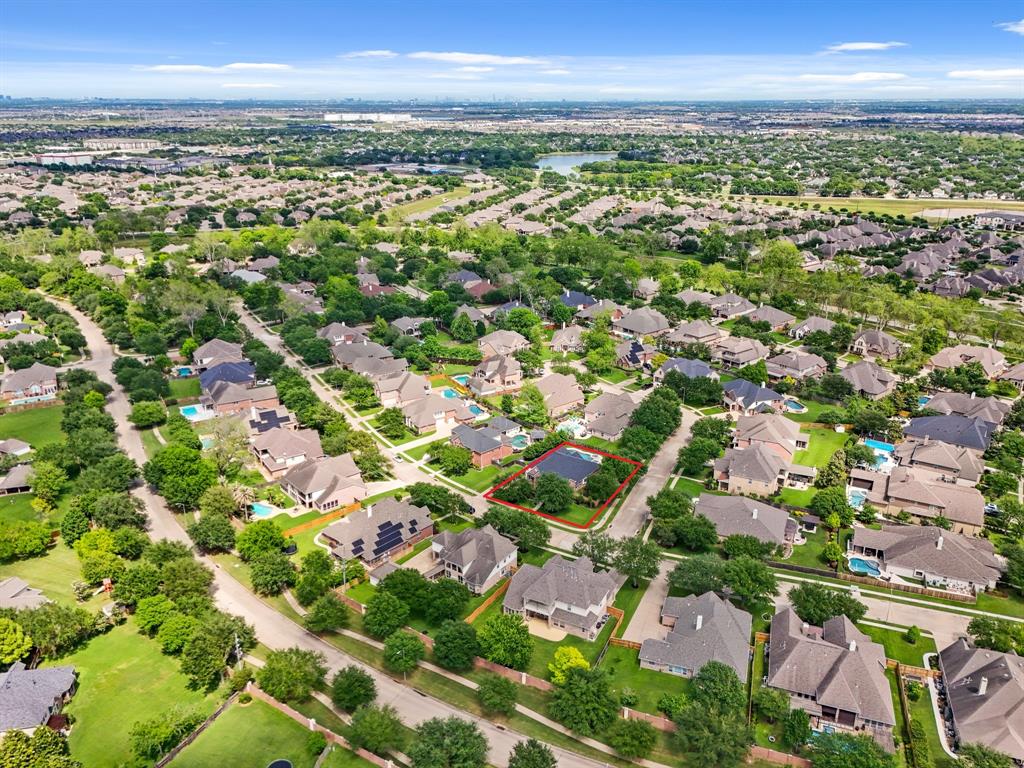 21227 Redcrest Manor Drive, Richmond, Texas image 39
