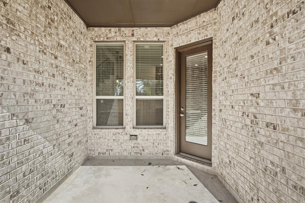 421 Meadows Peak Lane, Montgomery, Texas image 21