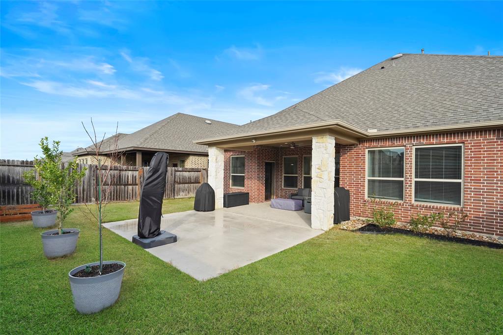 11103 Bluewater Lagoon Circle, Cypress, Texas image 27