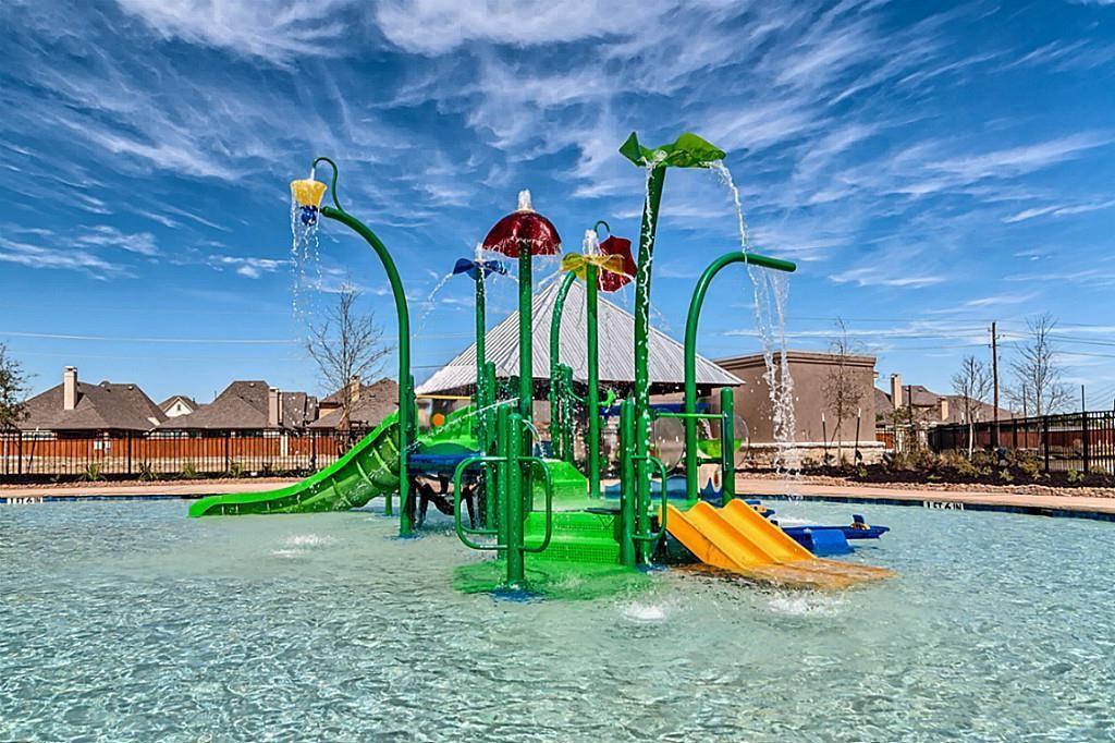 11103 Bluewater Lagoon Circle, Cypress, Texas image 36