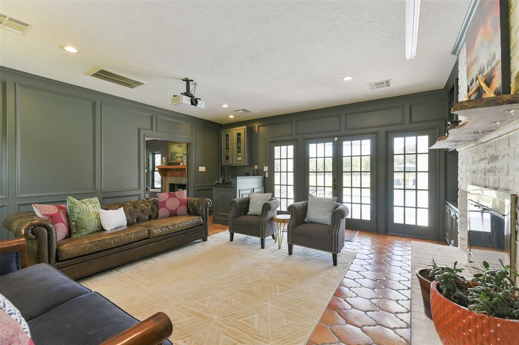 18203 Kitzman Road Road, Cypress, Texas image 11