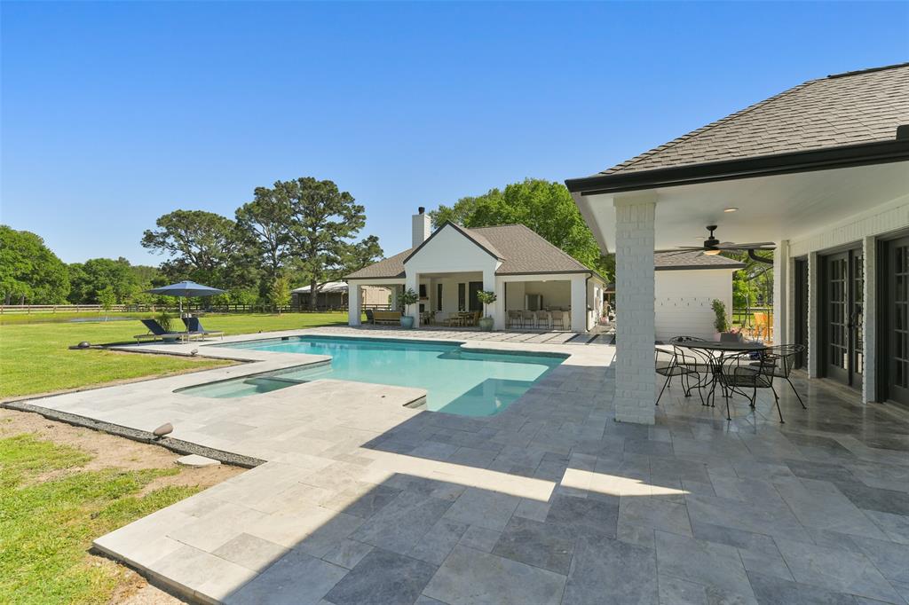 18203 Kitzman Road Road, Cypress, Texas image 32