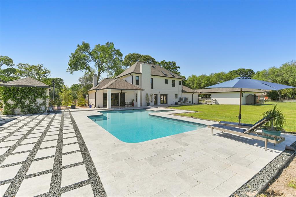 18203 Kitzman Road Road, Cypress, Texas image 2