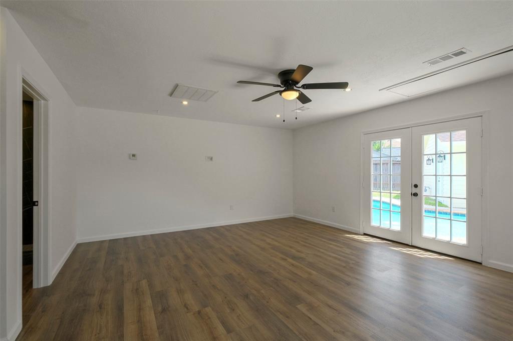 1914 Augusta Drive #16, Houston, Texas image 32