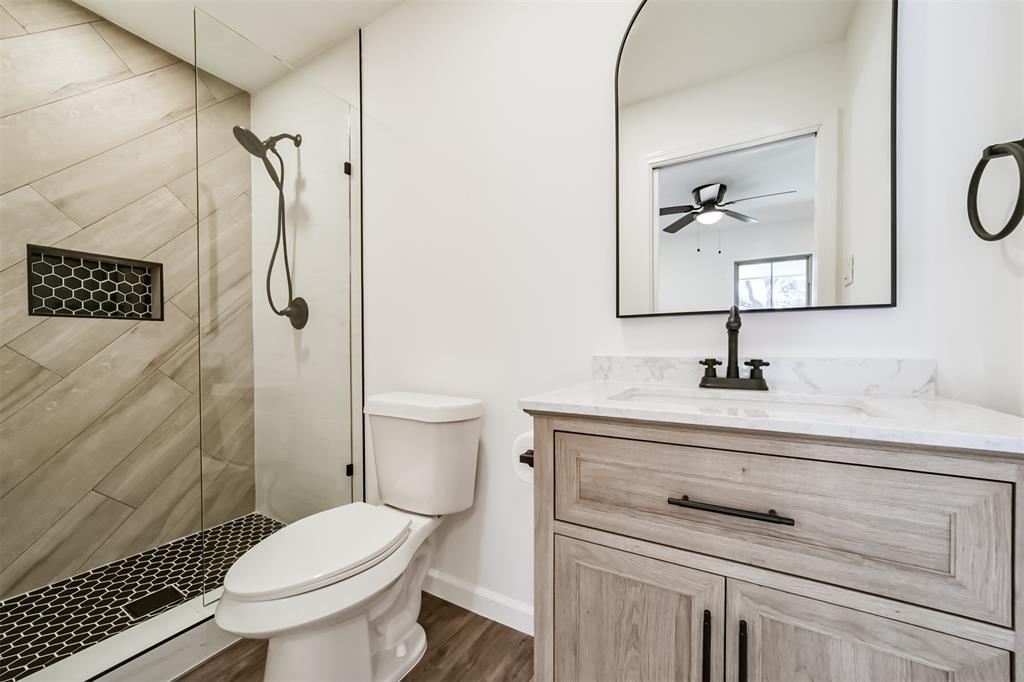 1914 Augusta Drive #16, Houston, Texas image 7