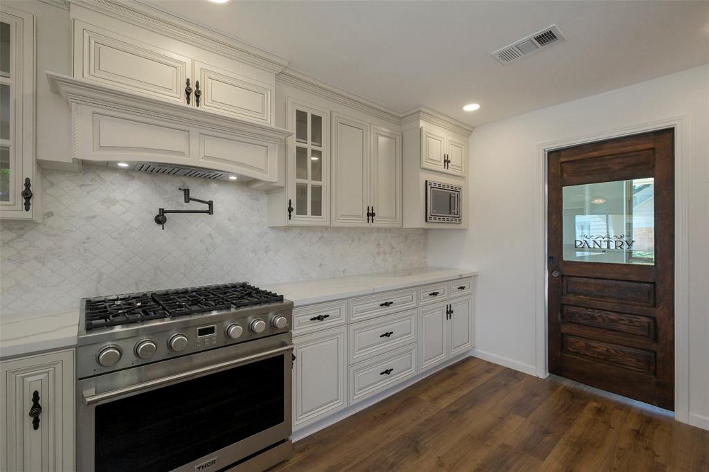 1914 Augusta Drive #16, Houston, Texas image 15