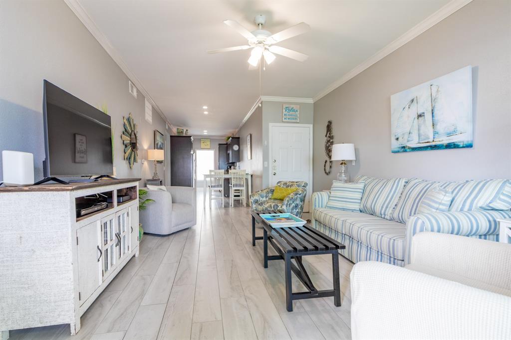 7000 Seawall Boulevard #626, Galveston, Texas image 2