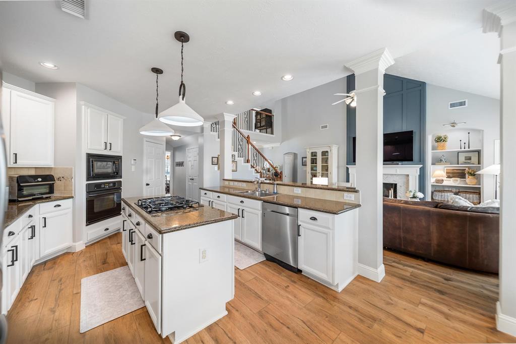 18810 Fortrose Garden Court, Tomball, Texas image 21