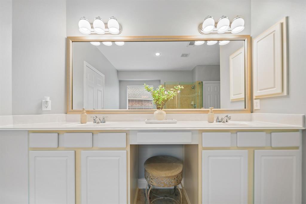 18810 Fortrose Garden Court, Tomball, Texas image 15