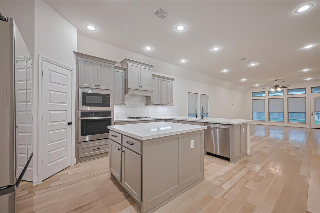 3415 Rich Radish Road, Richmond, Texas image 13