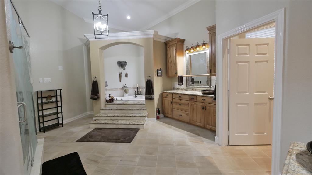 23478 Bays Chapel Road, Richardson, Texas image 23