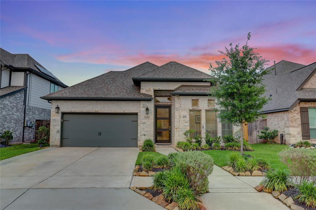 1630 Rosedale Drive, Missouri City, Texas image 1