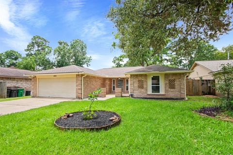 Single Family Residence in Houston TX 4062 Sherwood Street.jpg