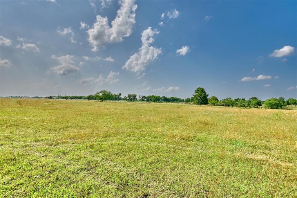 11593 Svoboda Road, Wallis, Texas image 7