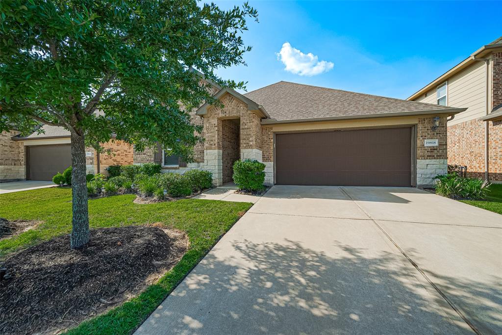 19818 Mountain Vista Drive
