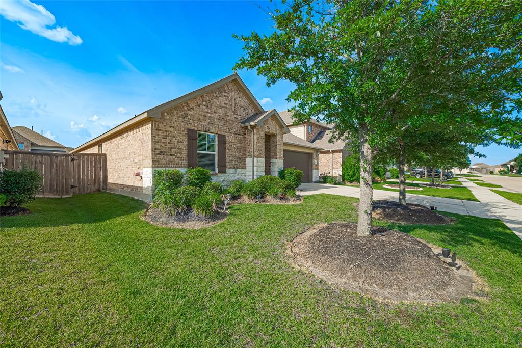 19818 Mountain Vista Drive