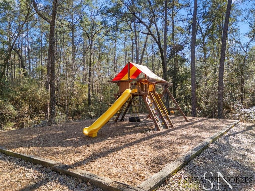 7-25-58 Handler Road, Huntsville, Texas image 16