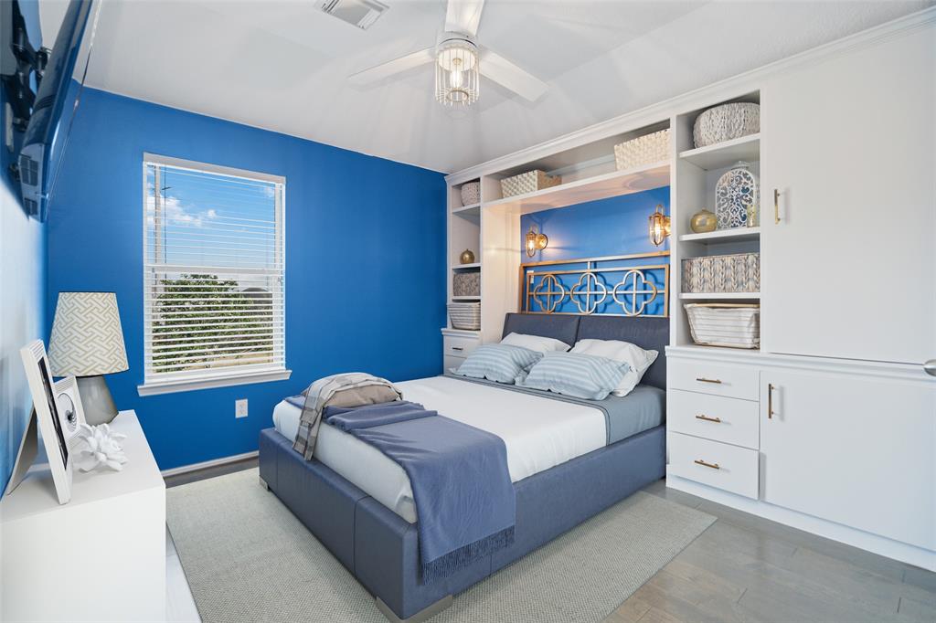 2505 Cypress Springs Court, Pearland, Texas image 15