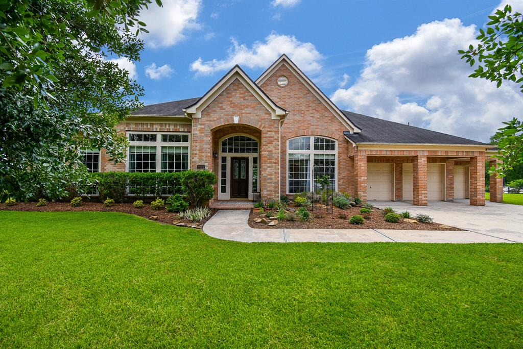 9019 Crown Jewel Drive, Richmond, Texas image 5