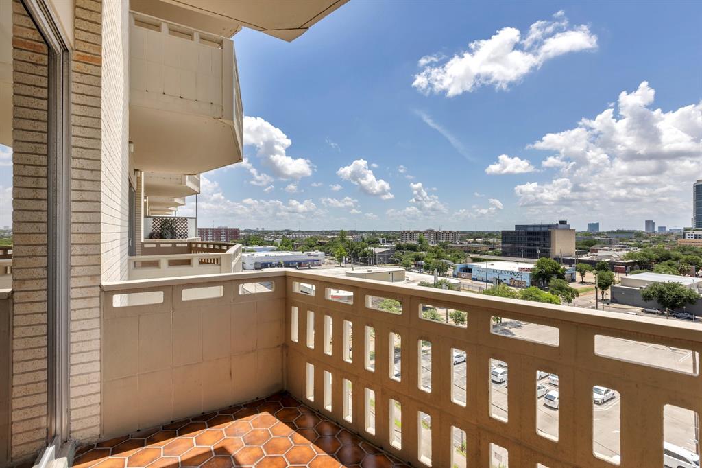 2016 Main Street #714, Houston, Texas image 16