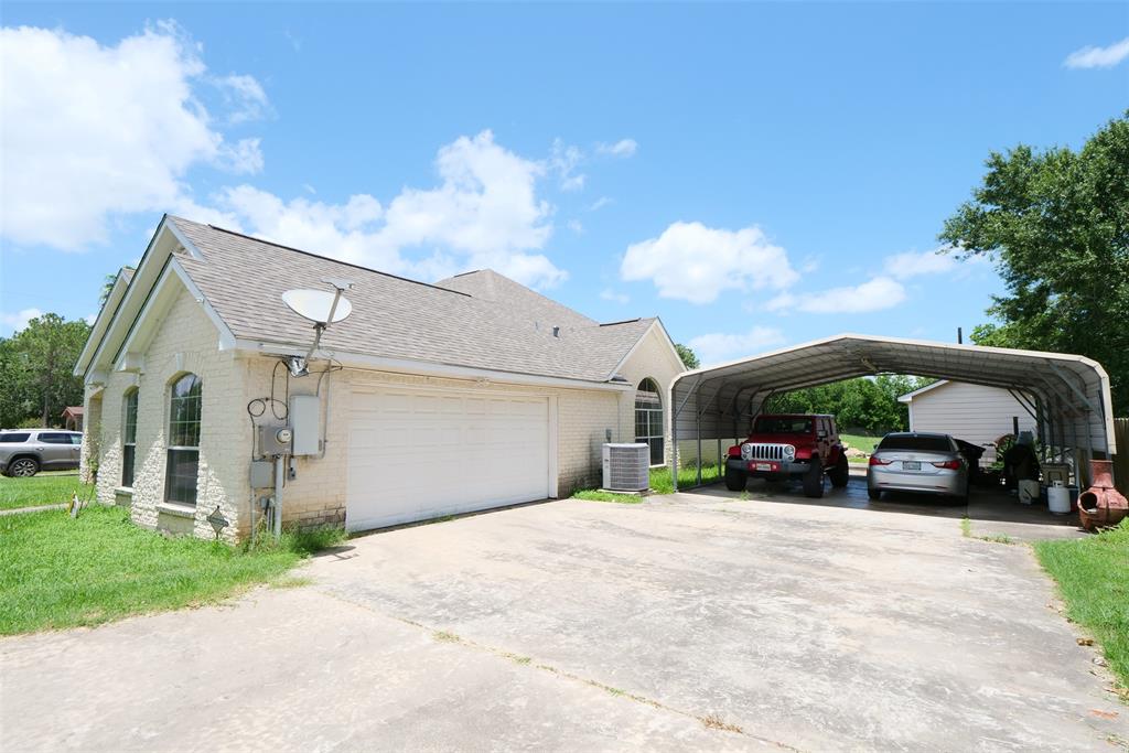 9993 County Road 405